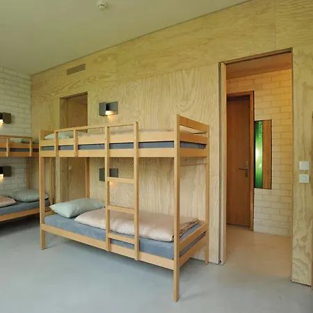 Youth Hostel *